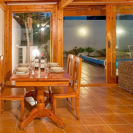 Hotell Maiteren Etxea Playa Blanca (Lanzarote)